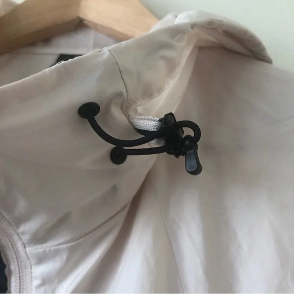 Adidas Men's Parley Wind Jacket Size Small - Picture 13 of 13